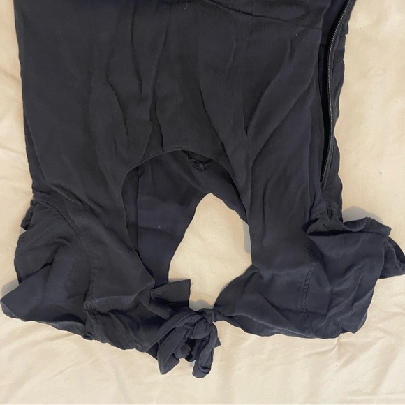 Abercrombie & Fitch Elegant Black Jumpsuit Size XS - Picture 6 of 8